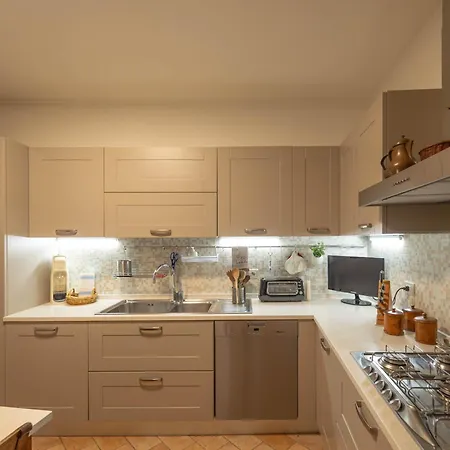 Luxury Priori 46 - In Center - Italywego