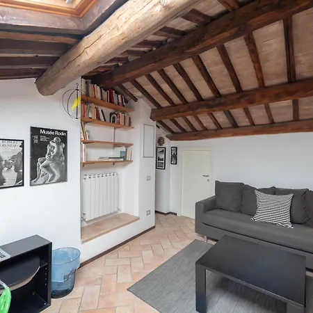 Luxury Priori 46 - In Center - Italywego דירה *