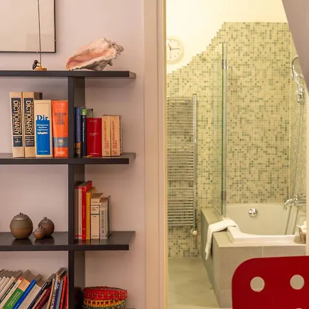 Luxury Priori 46 - In Center - Italywego Apartamento *